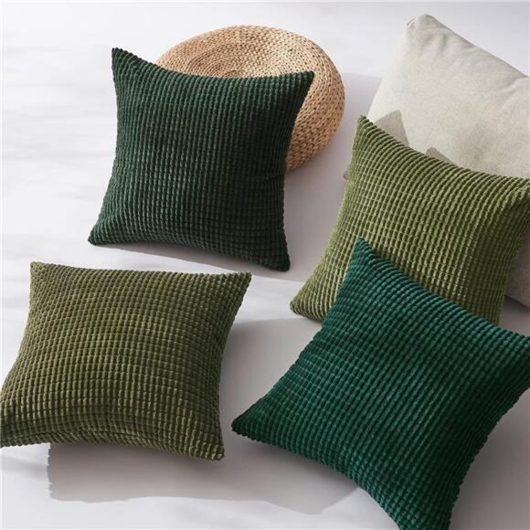 Throw Pillows Covers for Couch Living Room Decor-Green Christmas Holiday 4 Pack - Picture 5 of 8